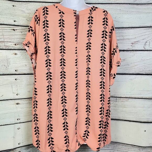 SHEIN Curve 4XL Peach Blouse Tribal Geometric Print Viscose Boho Tunic - Picture 3 of 6